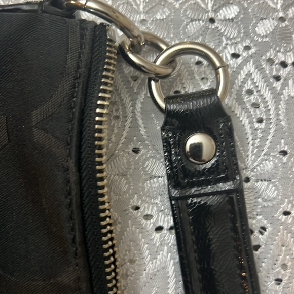 Coach F20064 Black Hobo Bag with Signature Style - Picture 9 of 10